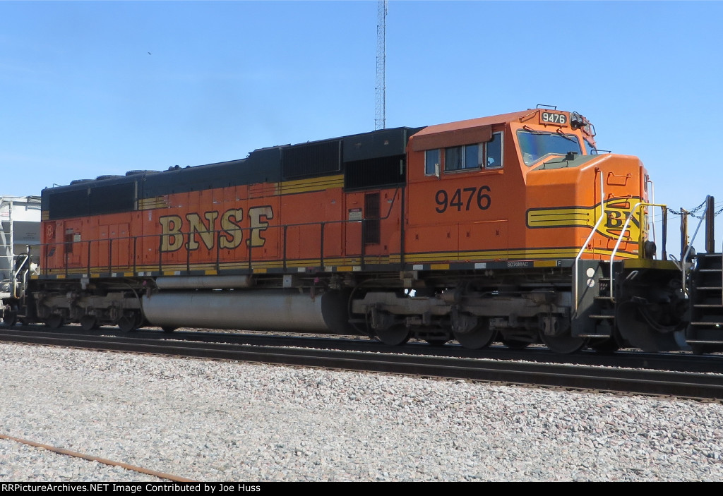 BNSF 9476